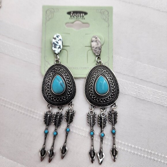 ICON Silver Tone Concho & Arrow Western Statement Earrings NWT - Picture 2 of 5